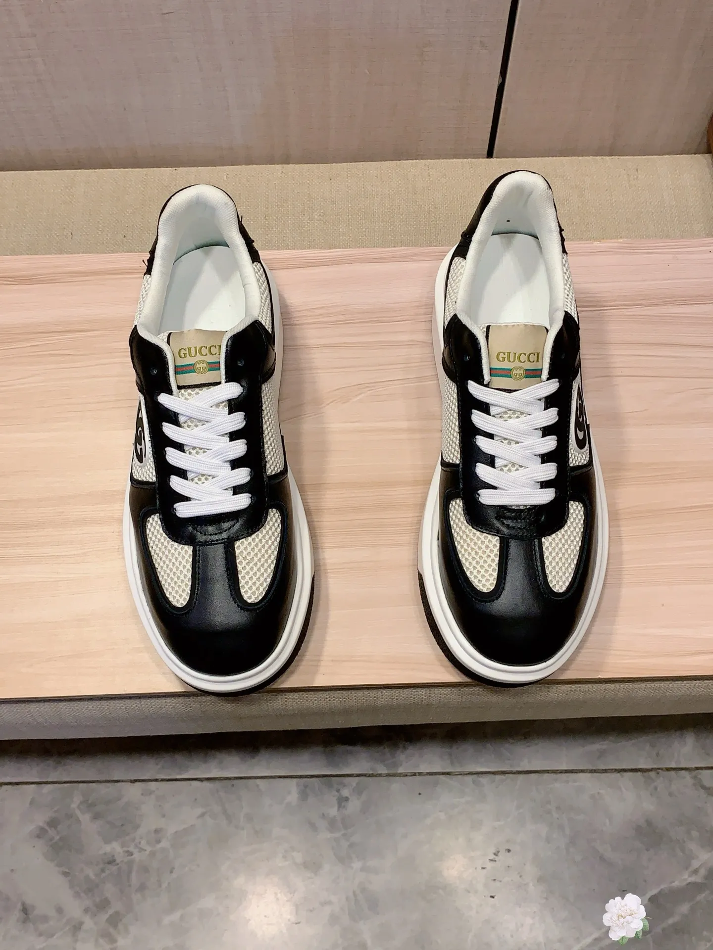 Men's men's shoes💰460💰💰🎩🎩[Lightning][Lightning] "Gucci*" The latest • popular casual shoes, top brand [seduce] luxury ~ purchasing agency, top ~ quality. [Strong] The upper is made of imported breathable cowhide with material ➕ breathable sheepskin feet (•) and fine workmanship. The original stylish and stylish soft rubber wear-resistant and non-slip outsole is light and comfortable on the feet. The real thing looks better when photographed in person. 0127: code: 38-44, 2️⃣ colors selected